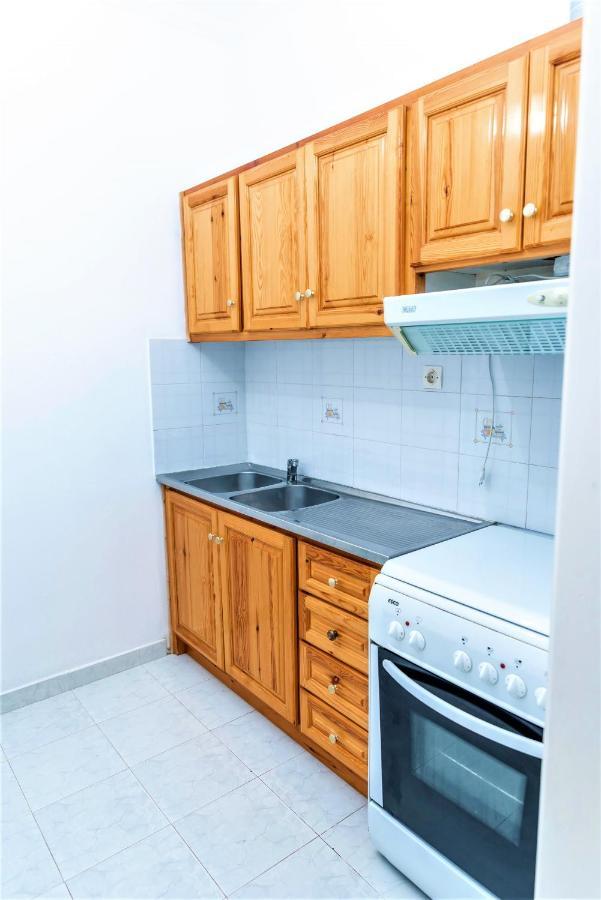 Zois Apartments Nikiana Bagian luar foto