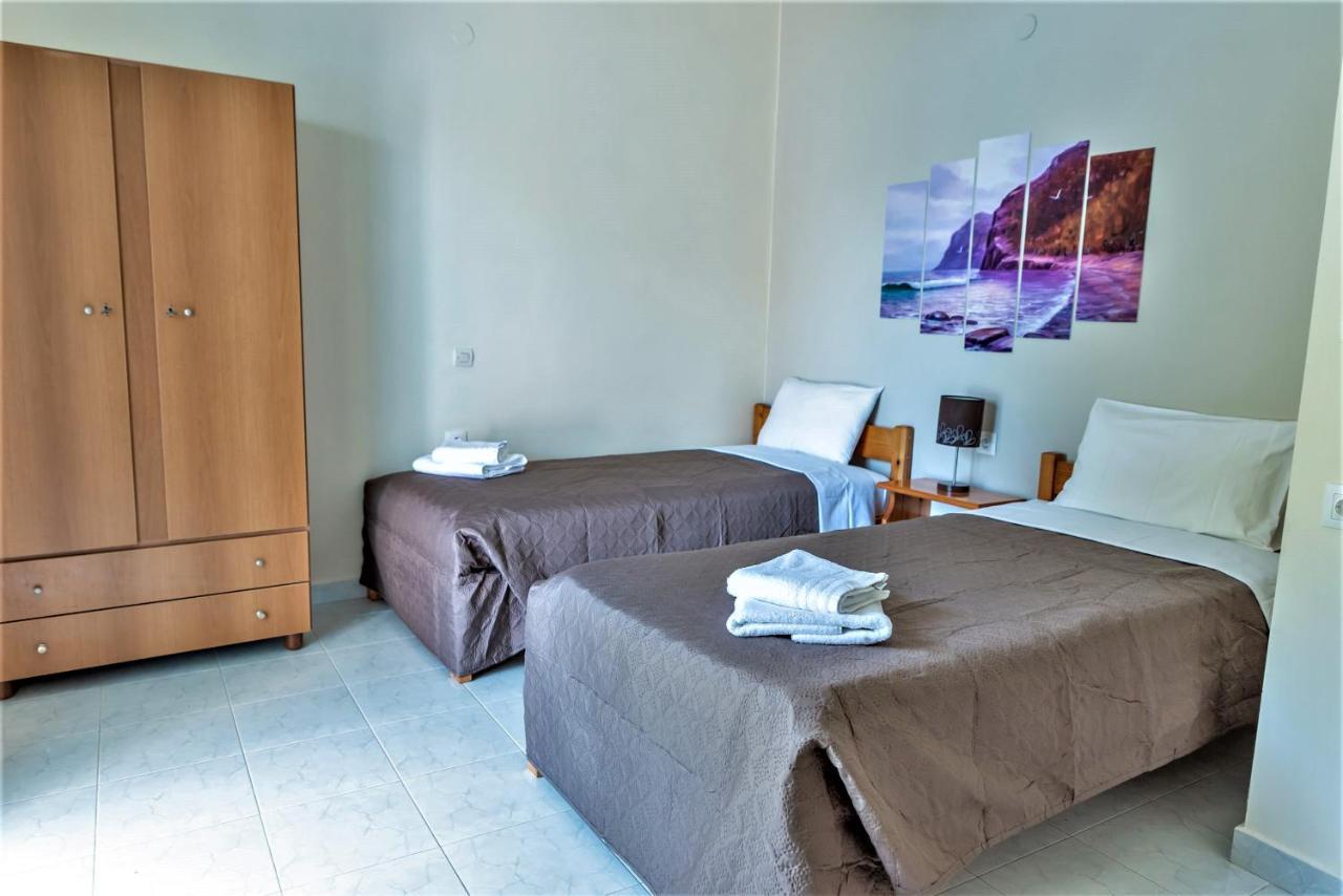 Zois Apartments Nikiana Bagian luar foto